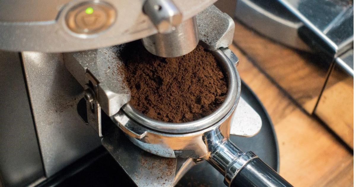 Máy pha cà phê Espresso và các thiết bị cần thiết