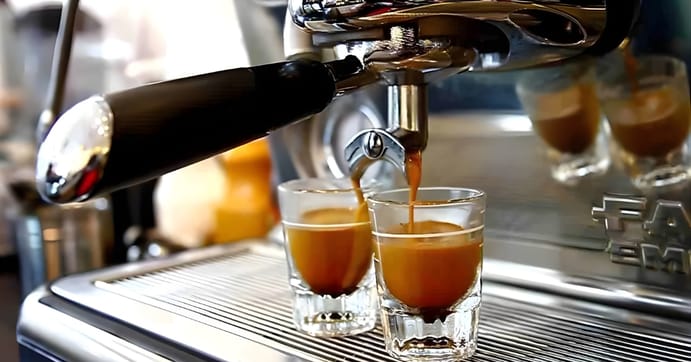 Phát Thành Coffee