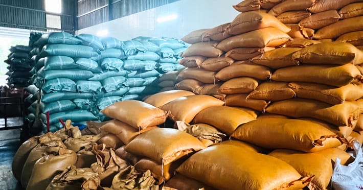 Phát Thành Coffee